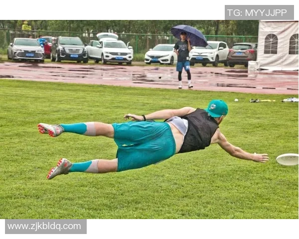 深圳飞盘队荣登飞盘节奏排行榜第一名引发热议