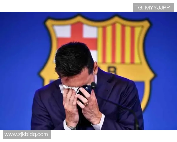 足球明星泪洒赛场瞬间感动无数球迷的背后故事揭秘